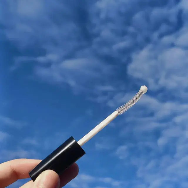 Honest Eyelash Serum