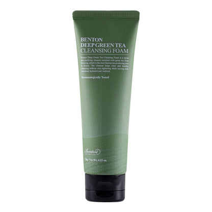 Mousse au thé vert Benton pour peaux sensibles.