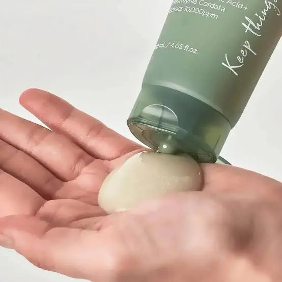 Heartleaf Quercetinol Pore Deep Cleansing Foam ANUA — texture mousse nettoyante